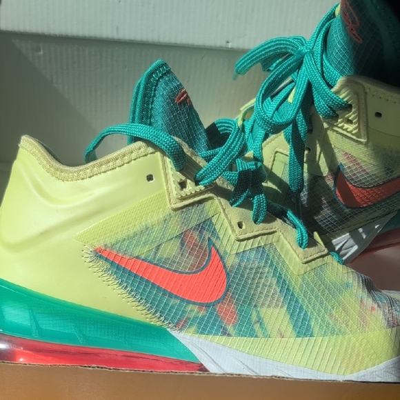 Nike LeBron Neon Yellow Basketball Sneakers with Teal and Orange Accents 7.5M/9W - Picture 8 of 12